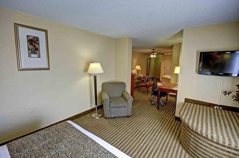 Best Western Plus Bridgeport Inn Habitación foto